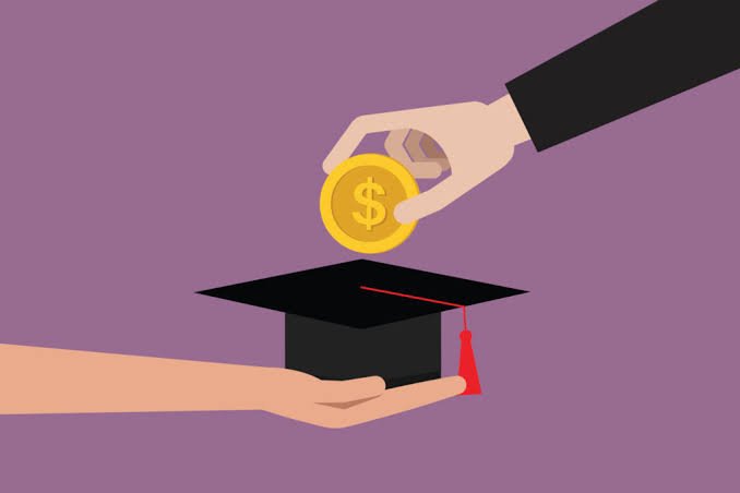 Should You Do a Master’s or Take a Job After Graduation?